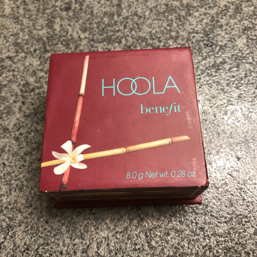 benefit hoola bronzer